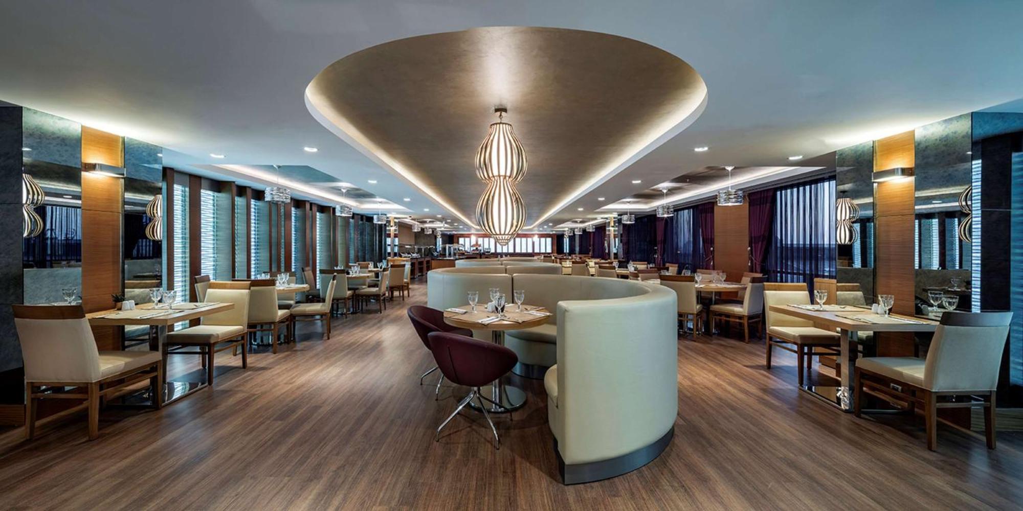 Doubletree By Hilton Istanbul Topkapi Extérieur photo